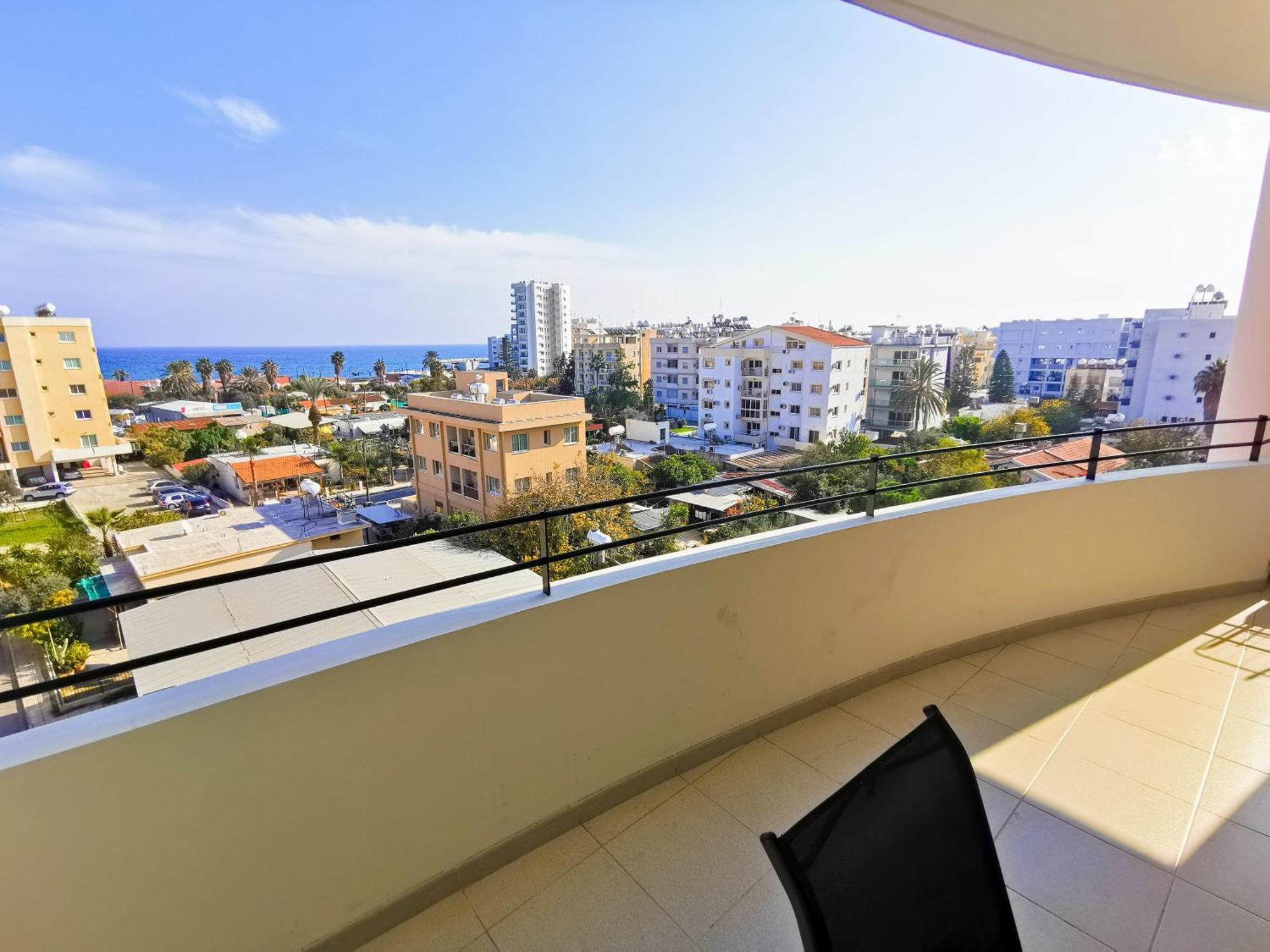 License To Chill Apartment Larnaca Exterior foto